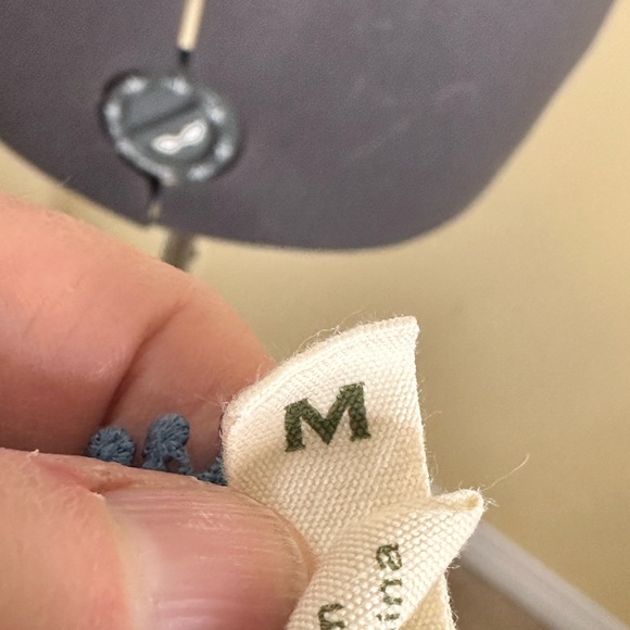 Anthropologie by Tiny Mika Lacy Velvet Top size medium - Picture 11 of 14